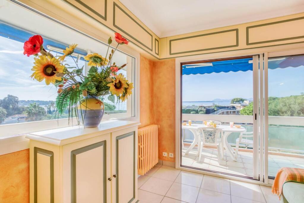A6- 2 Bdr Incredible Sea View - Ac, Garage & Terrace Antibes Exterior foto