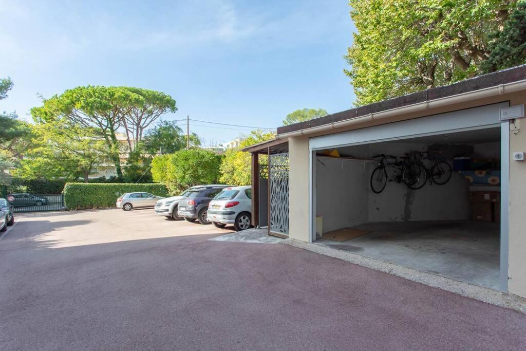 A6- 2 Bdr Incredible Sea View - Ac, Garage & Terrace Antibes Exterior foto